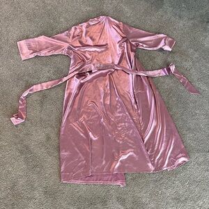 Elegant Pink Satin Robe
